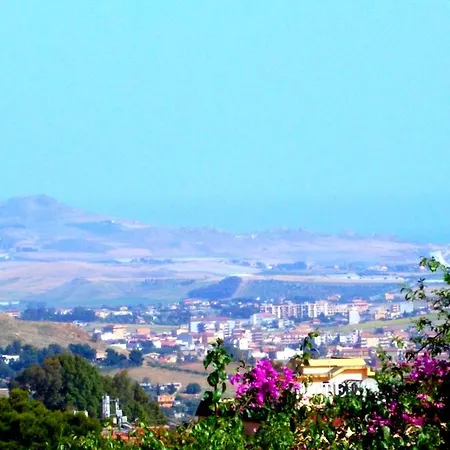 Agora A 2 Minuti Dalla Valle Dei Templi E 5 Minuti Dal Mare Panzió