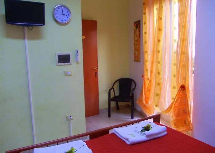 Agora A 2 Minuti Dalla Valle Dei Templi E 5 Minuti Dal Mare B&B 3*
